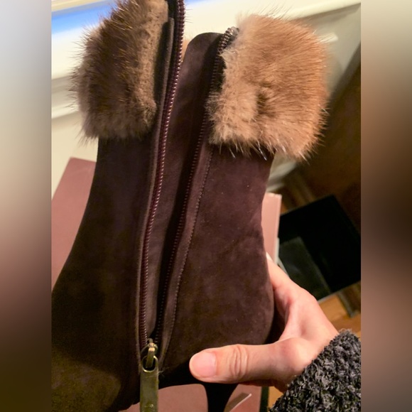 NIB-Never Worn Bally Brown Mink/Suede Ankle Boots Made In - Picture 4 of 8
